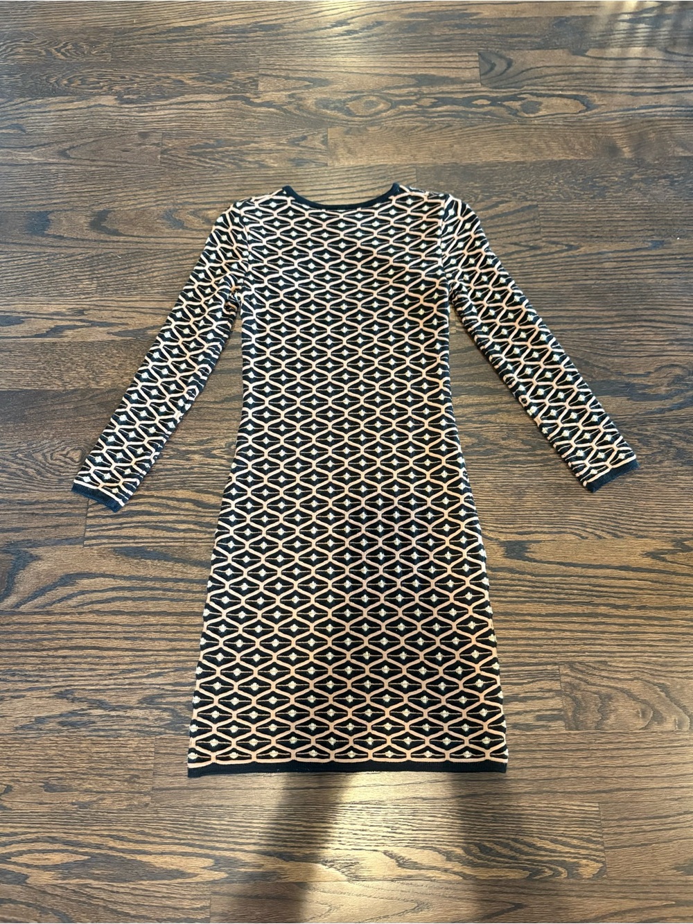 Missoni Geometric Diamond Knit Chest-Cutout Long Sleeve Dress - Picture 3 of 4
